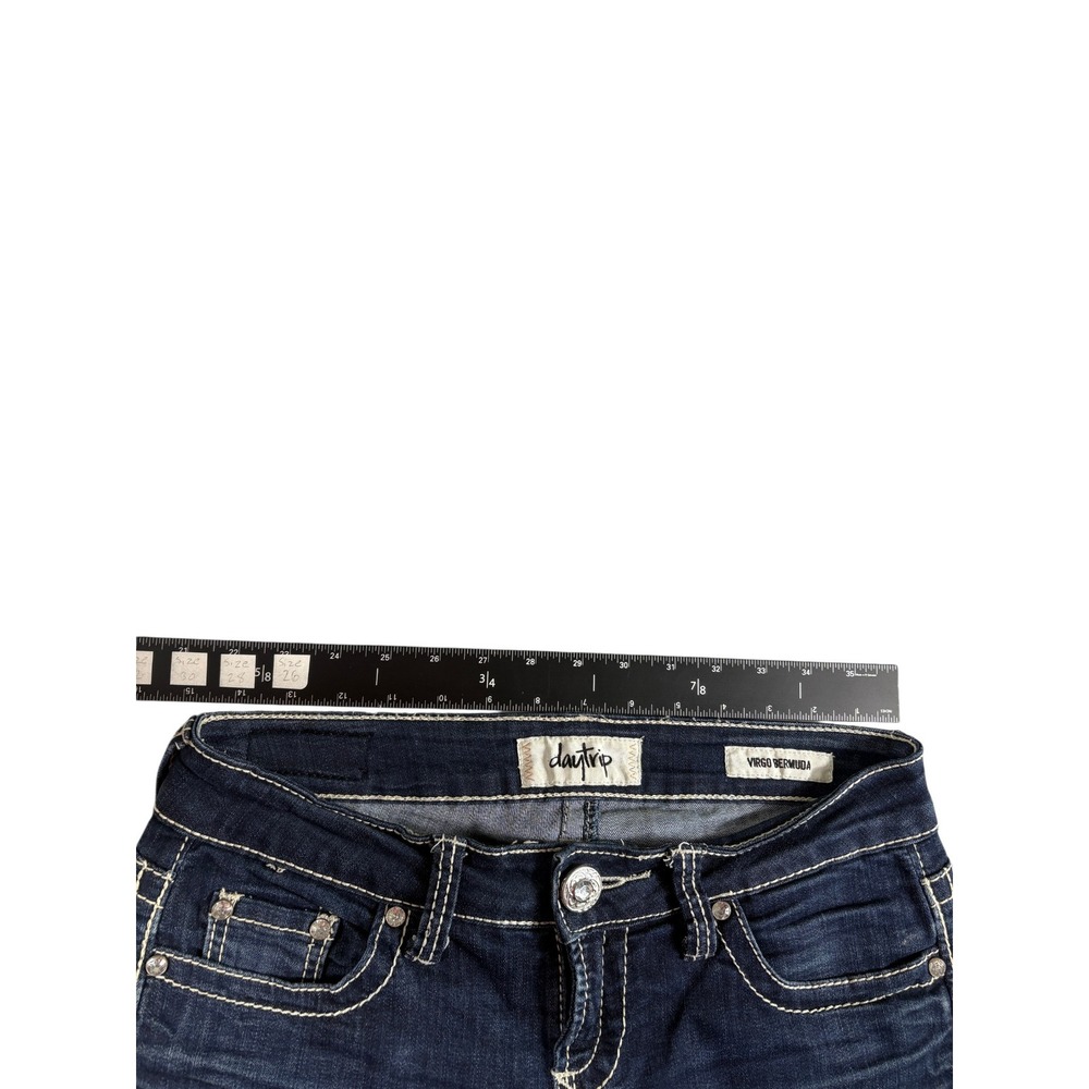 Daytrip Virgo Bermuda Shorts Womens 26 Blue Denim Dark Washed Mid Rise Stretch - Picture 5 of 7